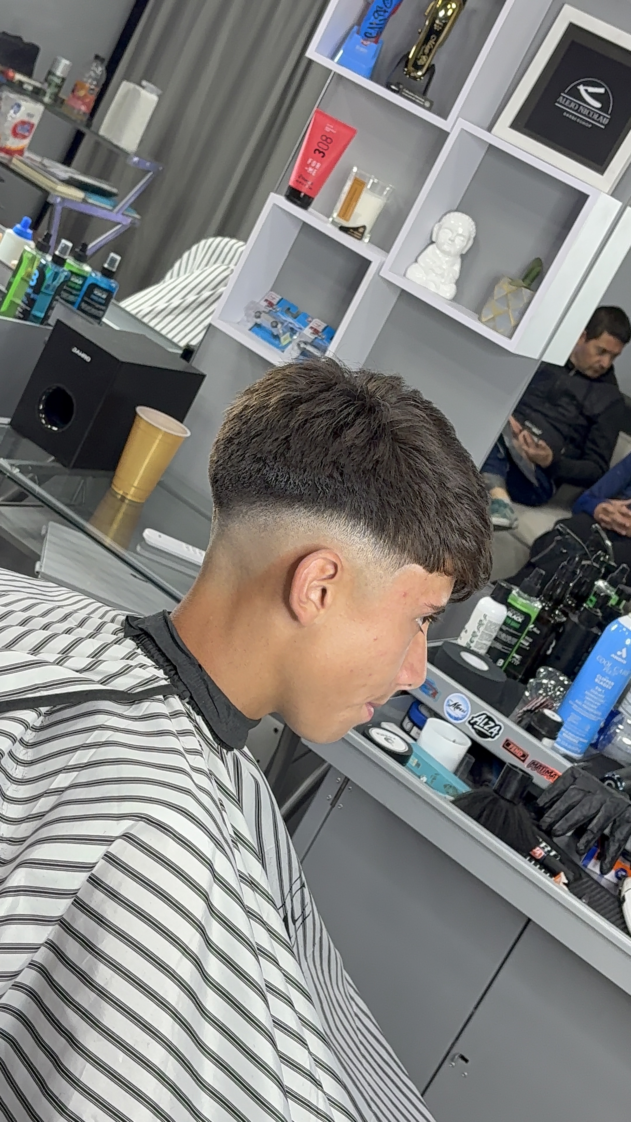 Corte realizado en Nicolau Studio